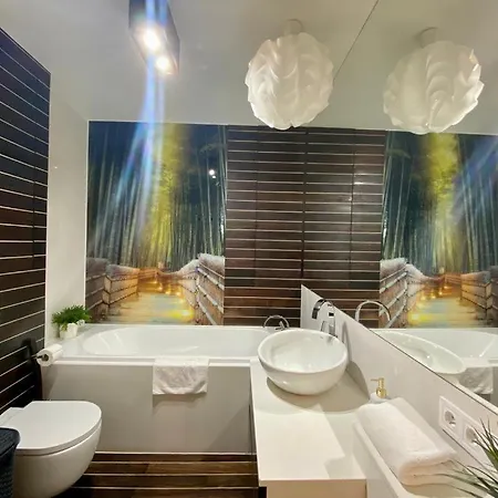 Garbarska Lux With Air Condition *